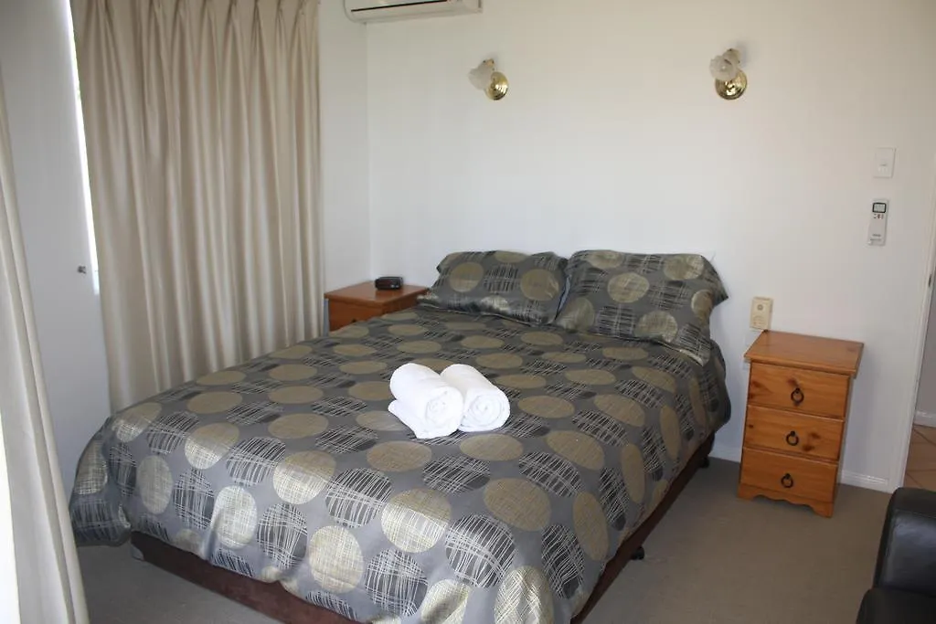 Illawong Beach Resort Mackay 3*,  Αυστραλία