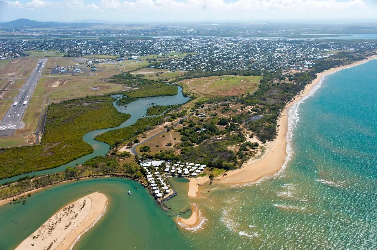 Illawong Beach Resort Mackay